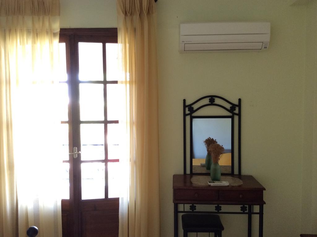 Iliotropio Studios Loutra Edipsou  Kamer foto